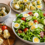 Ovos de codorna: como servir em saladas, petiscos e refeições rápidas